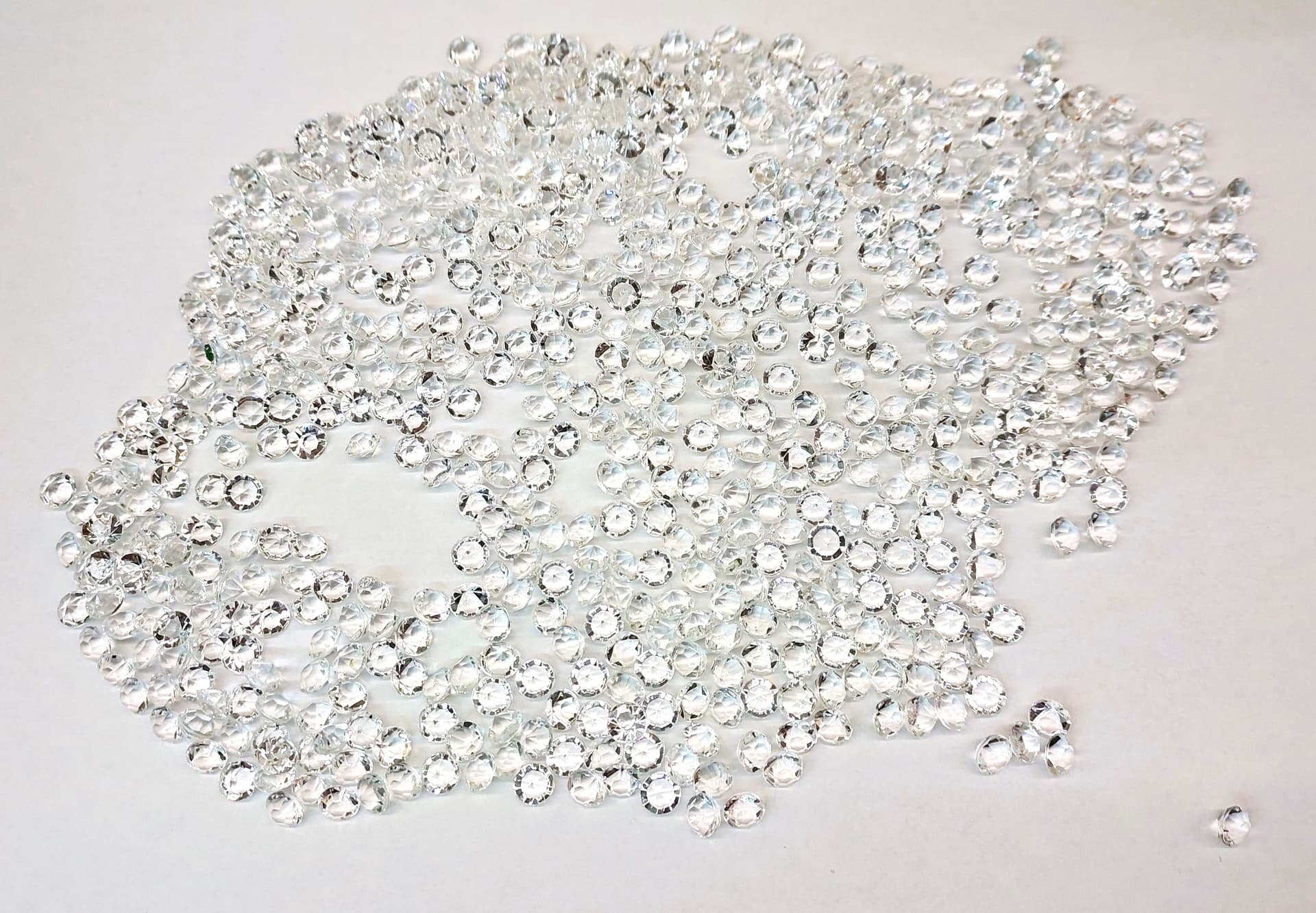 Diamenty akrylowe 6 mm - 50 g/710 szt.